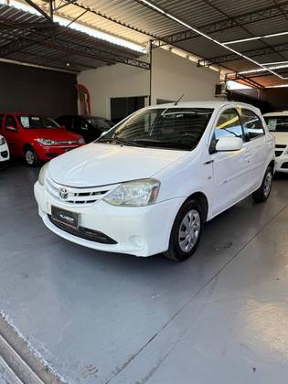 TOYOTA ETIOS 1.3 XS 16V FLEX 4P MANUAL